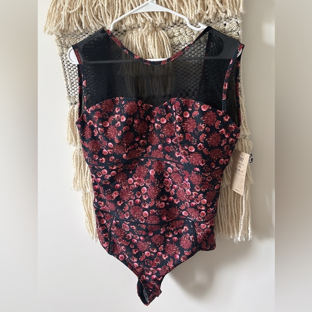 NWT Albion The Piper One Piece Mesh Swimsuit in Pink Ditzy Floral Size XL - Picture 3 of 7